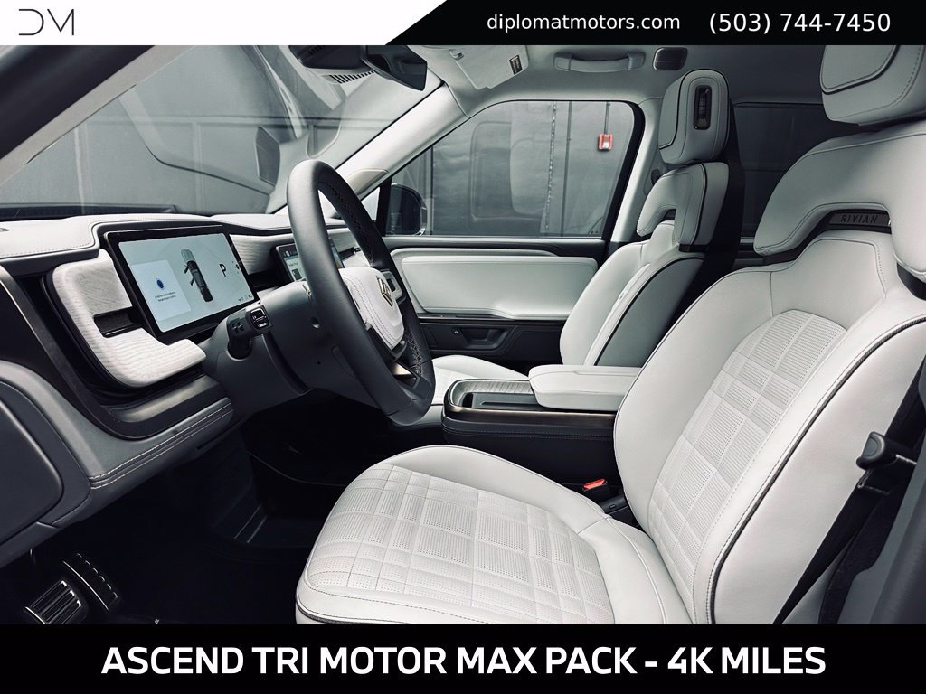 Used 2025 Rivian R1S Premium Dual AWD/4WD image 19