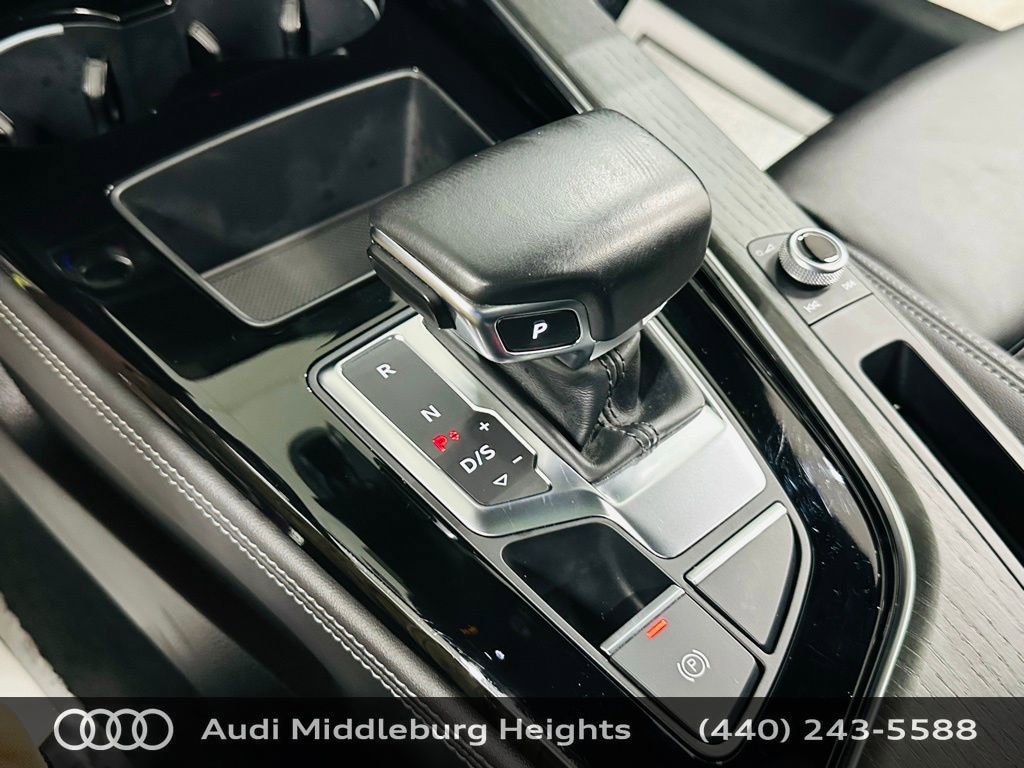 Used 2021 Audi A4 2.0T Premium Plus w/ Premium Plus Package AWD/4WD image 16