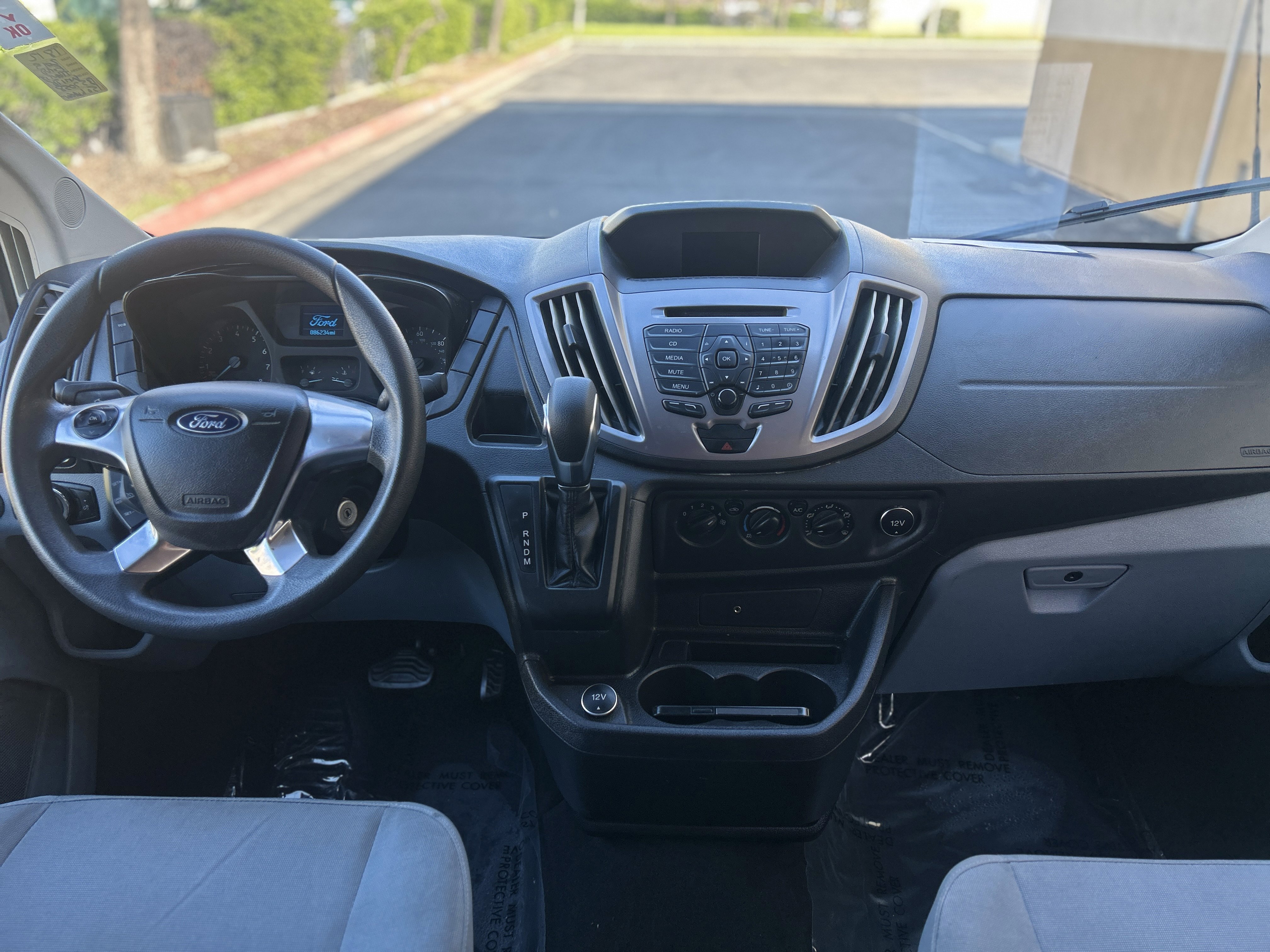 Used 2019 Ford Transit 150 XLT image 19