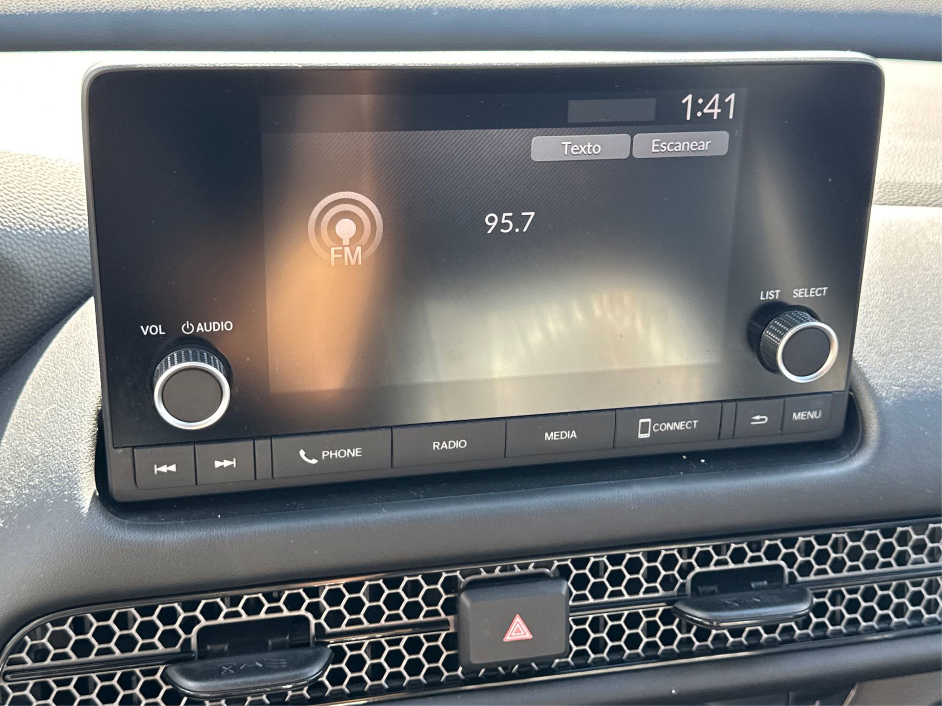 Used 2024 Honda HR-V Sport image 28