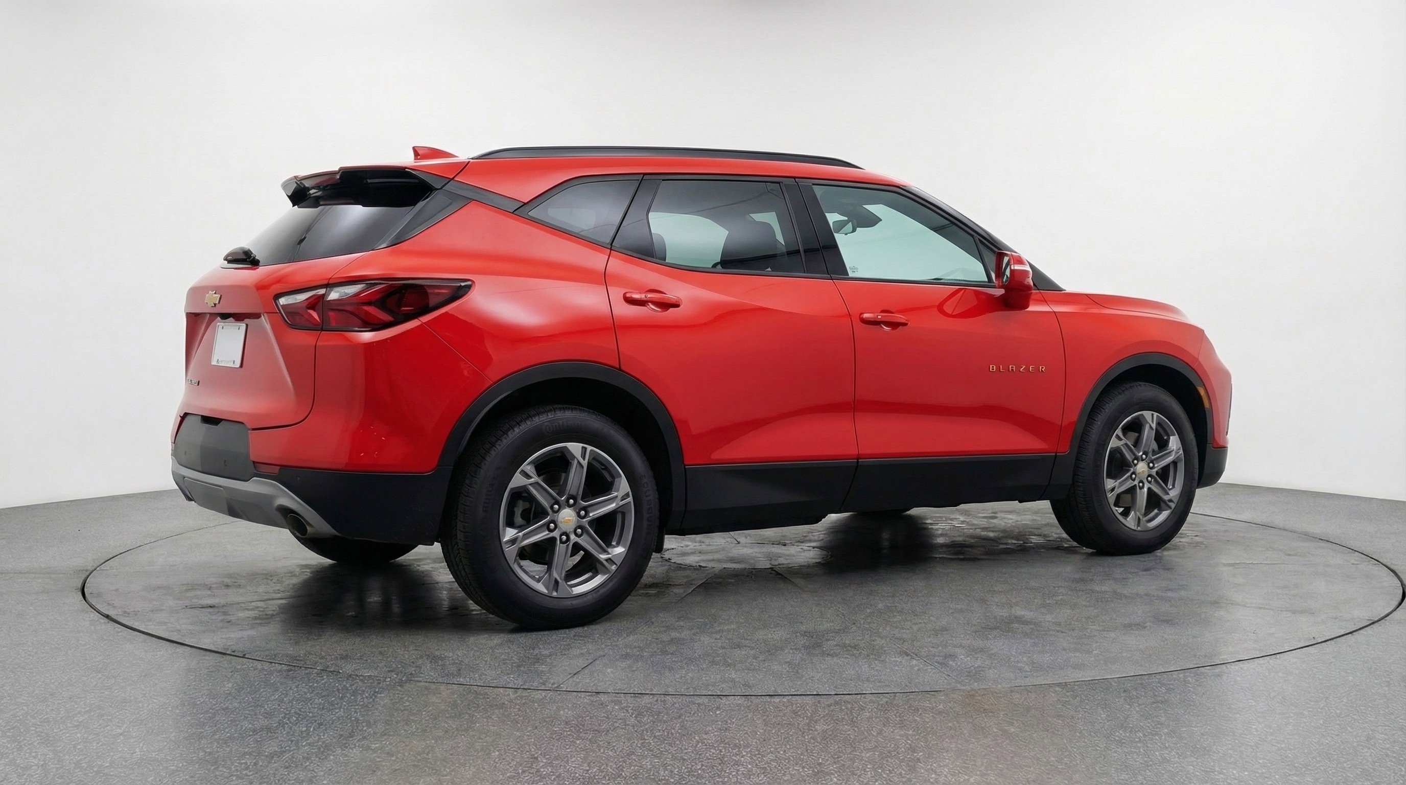 Used 2025 Chevrolet Blazer LT image 9