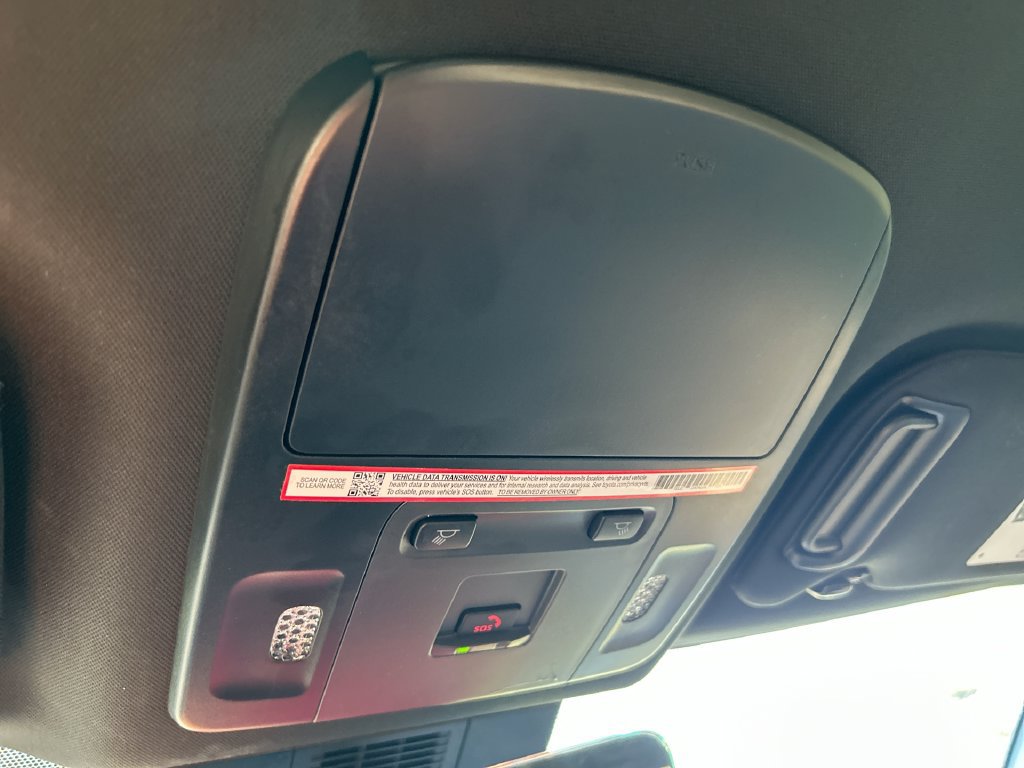 Used 2025 Toyota Camry SE FWD image 28