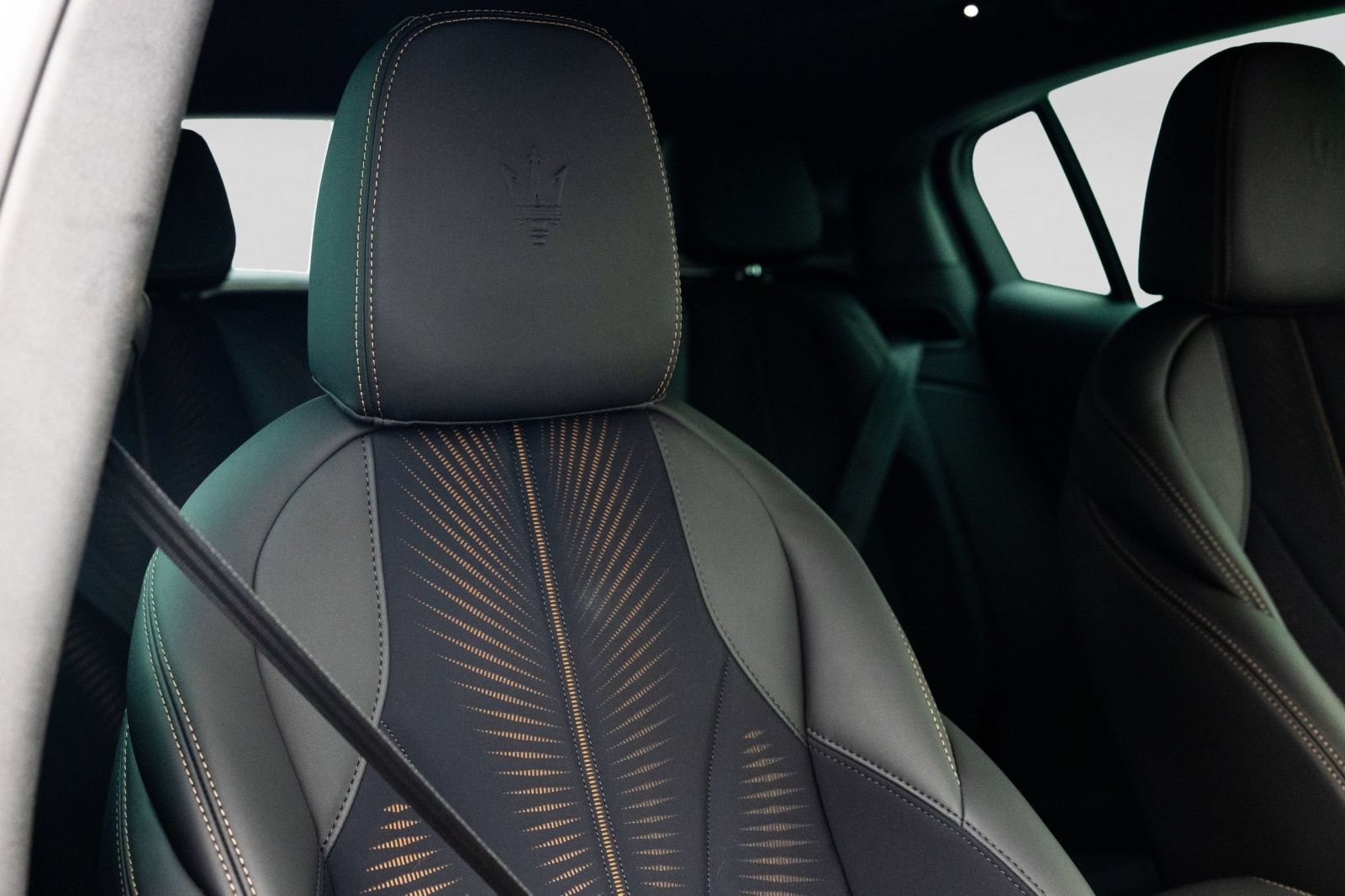 New 2025 Maserati Grecale GT AWD/4WD image 35