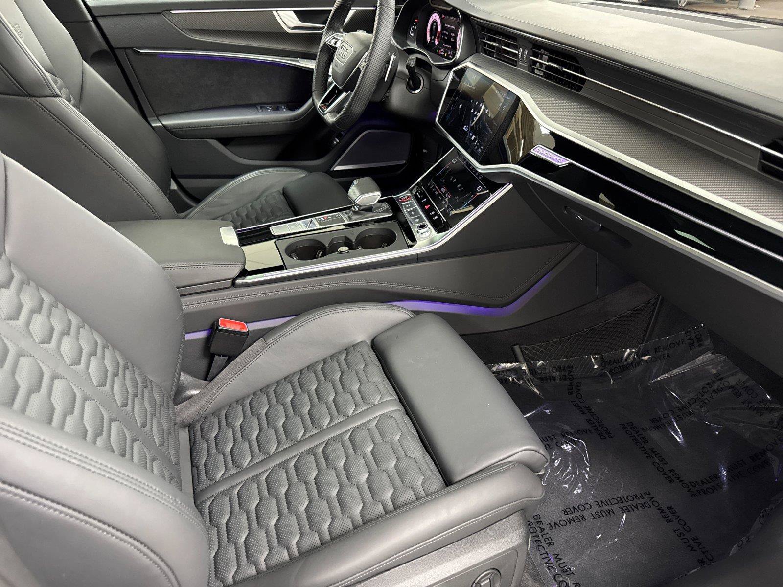 Certified 2024 Audi RS 6 performance AWD/4WD image 16