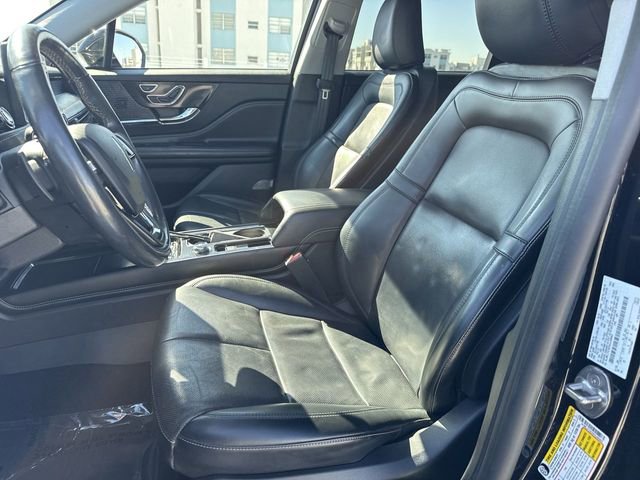 Used 2022 Lincoln Corsair FWD w/ Premium Package image 11