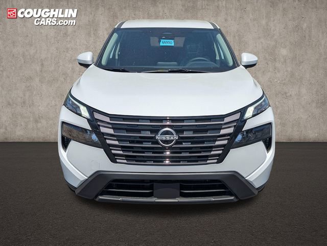 New 2026 Nissan Rogue SV w/ Cold Weather Package AWD/4WD image 2