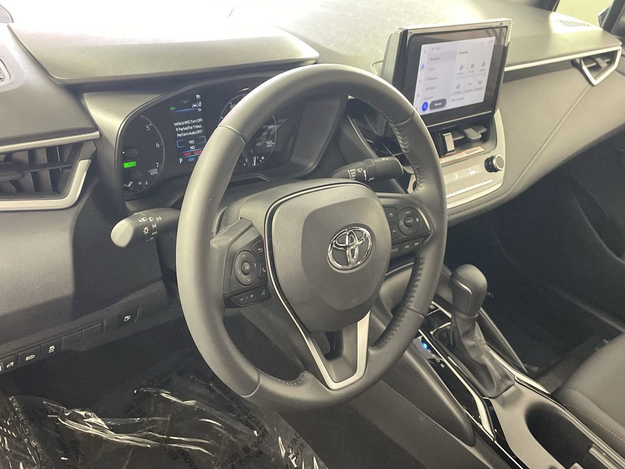 Used 2025 Toyota Corolla SE w/ Convenience Package image 12