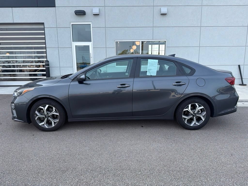 Certified 2021 Kia Forte LXS FWD image 3