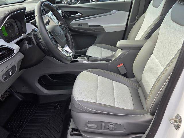 Used 2023 Chevrolet Bolt EUV Premier w/ Sun & Sound Package FWD image 9