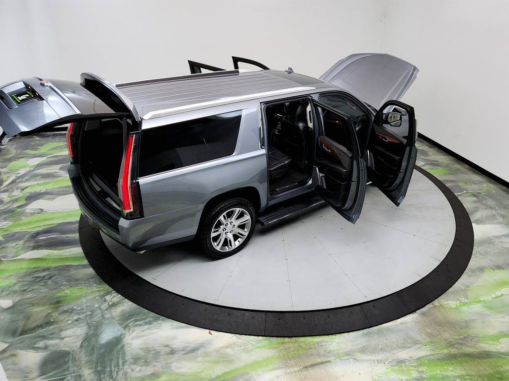 Used 2019 Cadillac Escalade ESV Premium Luxury AWD/4WD image 39