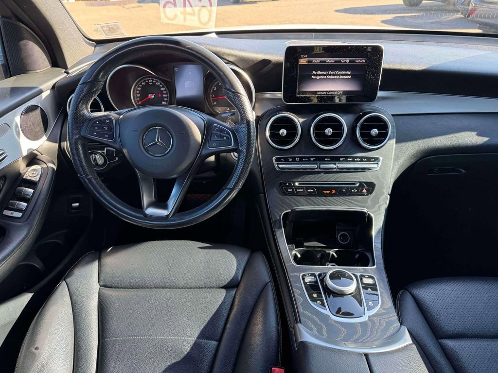 Used 2019 Mercedes-Benz GLC 300 image 17