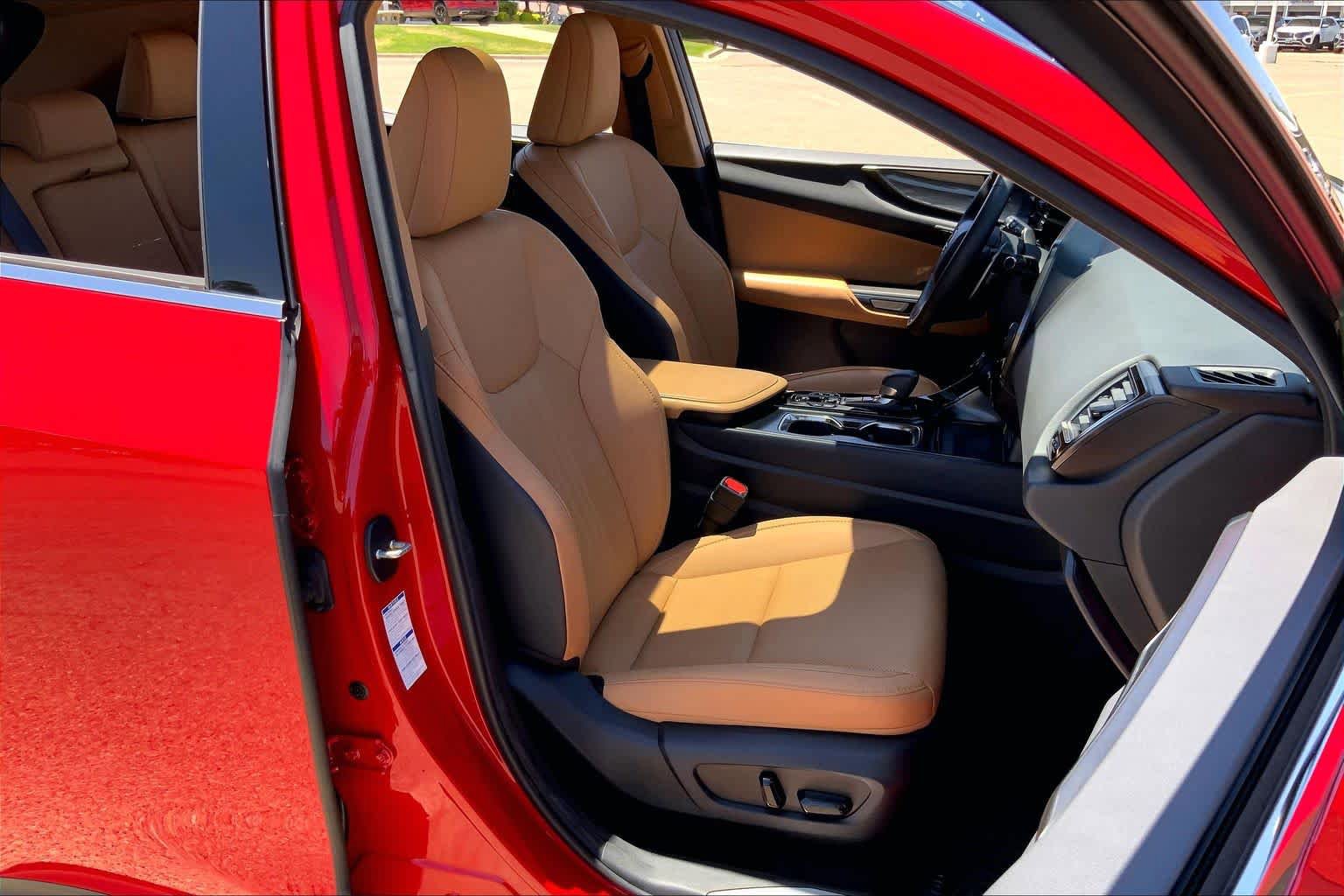 Used 2023 Lexus NX 350 AWD image 9