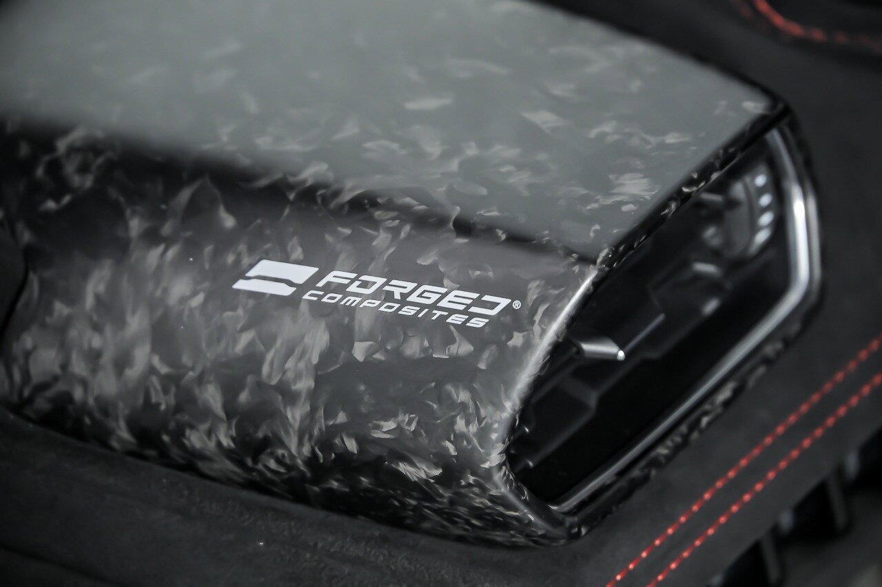 Used 2018 Lamborghini Huracan Performante AWD/4WD image 33