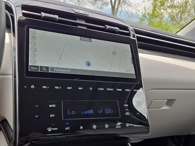Certified 2024 Hyundai Tucson Limited AWD/4WD image 10