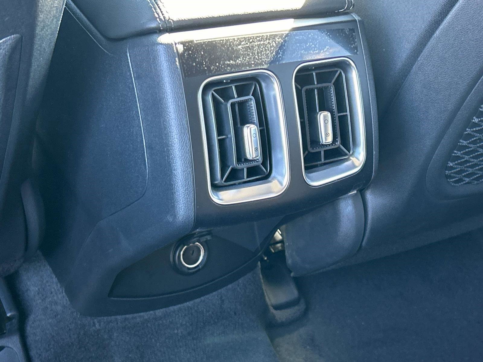 New 2026 Kia Sorento LX image 17