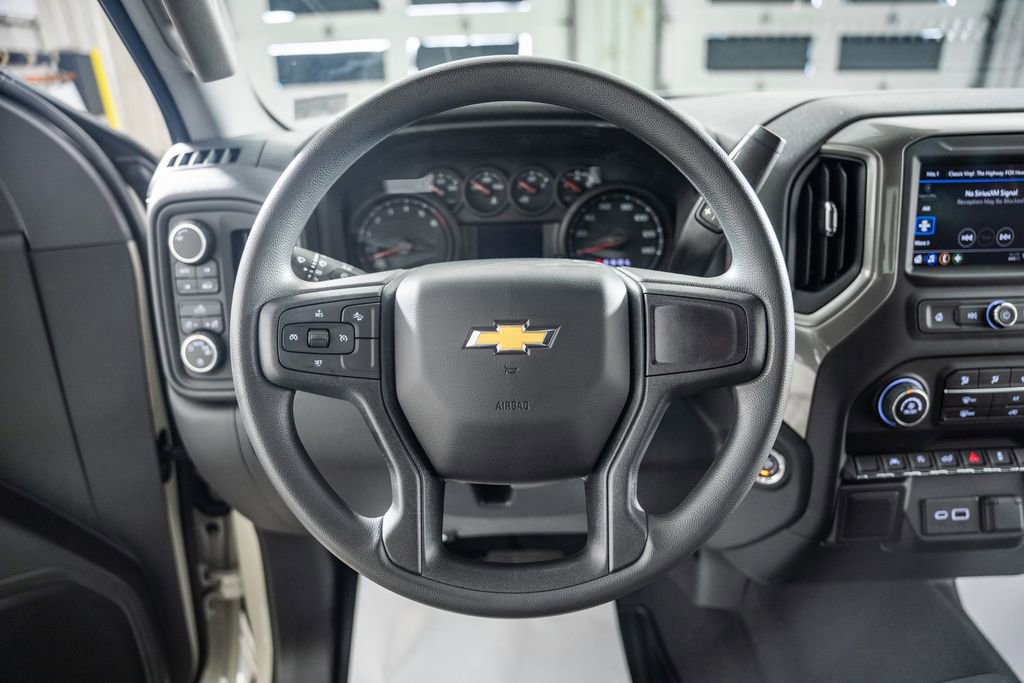 New 2026 Chevrolet Silverado 1500 Custom w/ Turbomax Blackout Package AWD/4WD image 31