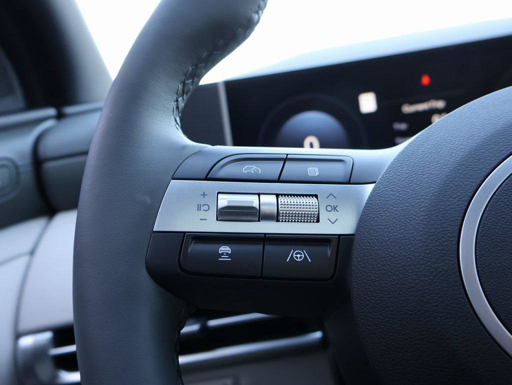 New 2026 Hyundai Tucson Limited image 28