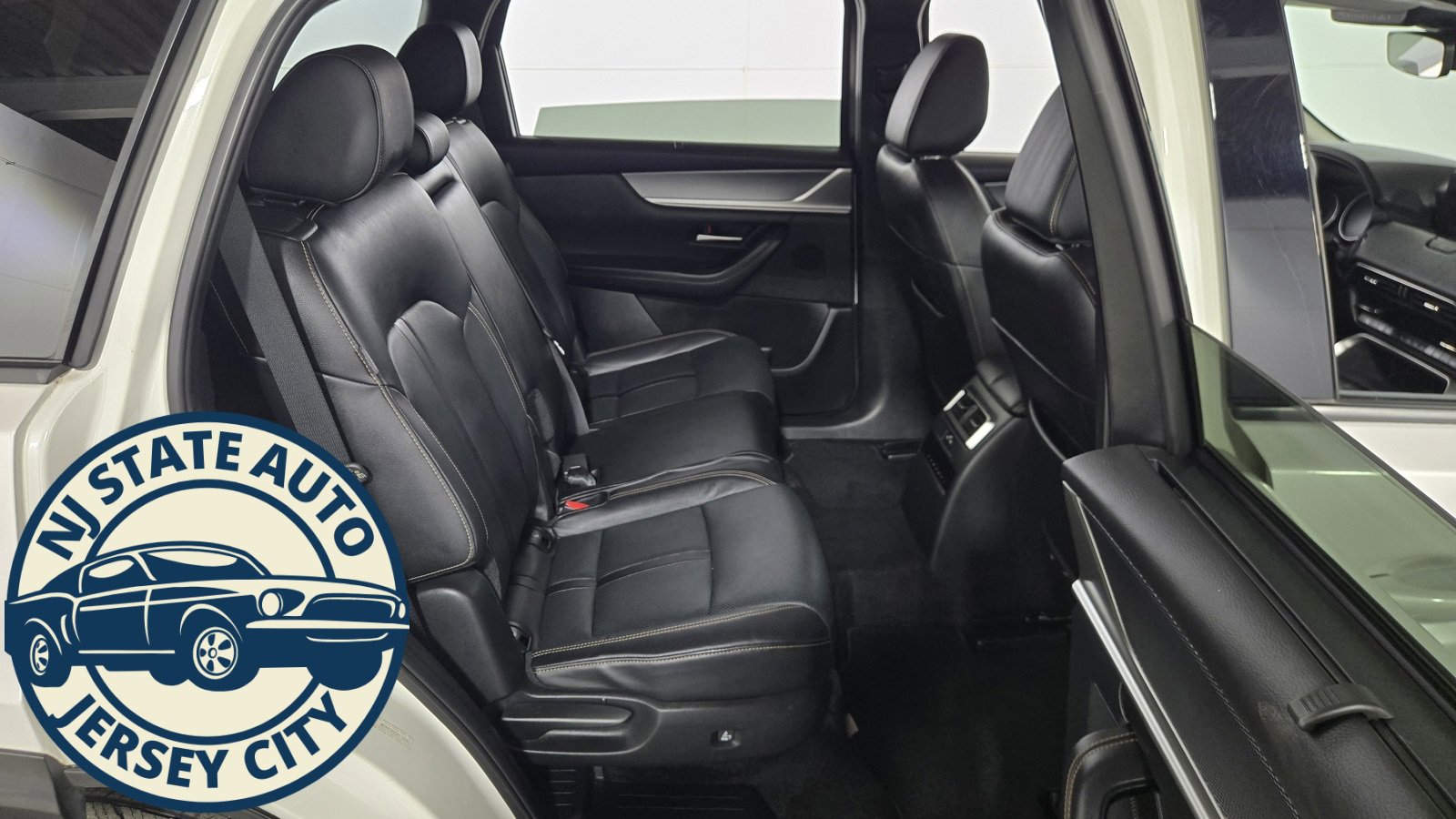 Used 2024 MAZDA CX-90 3.3 Turbo w/ Preferred Plus image 35