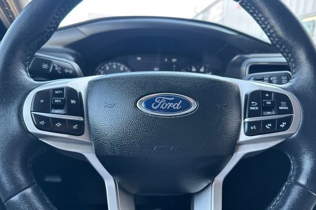 Used 2024 Ford Explorer XLT w/ Equipment Group 202A image 26