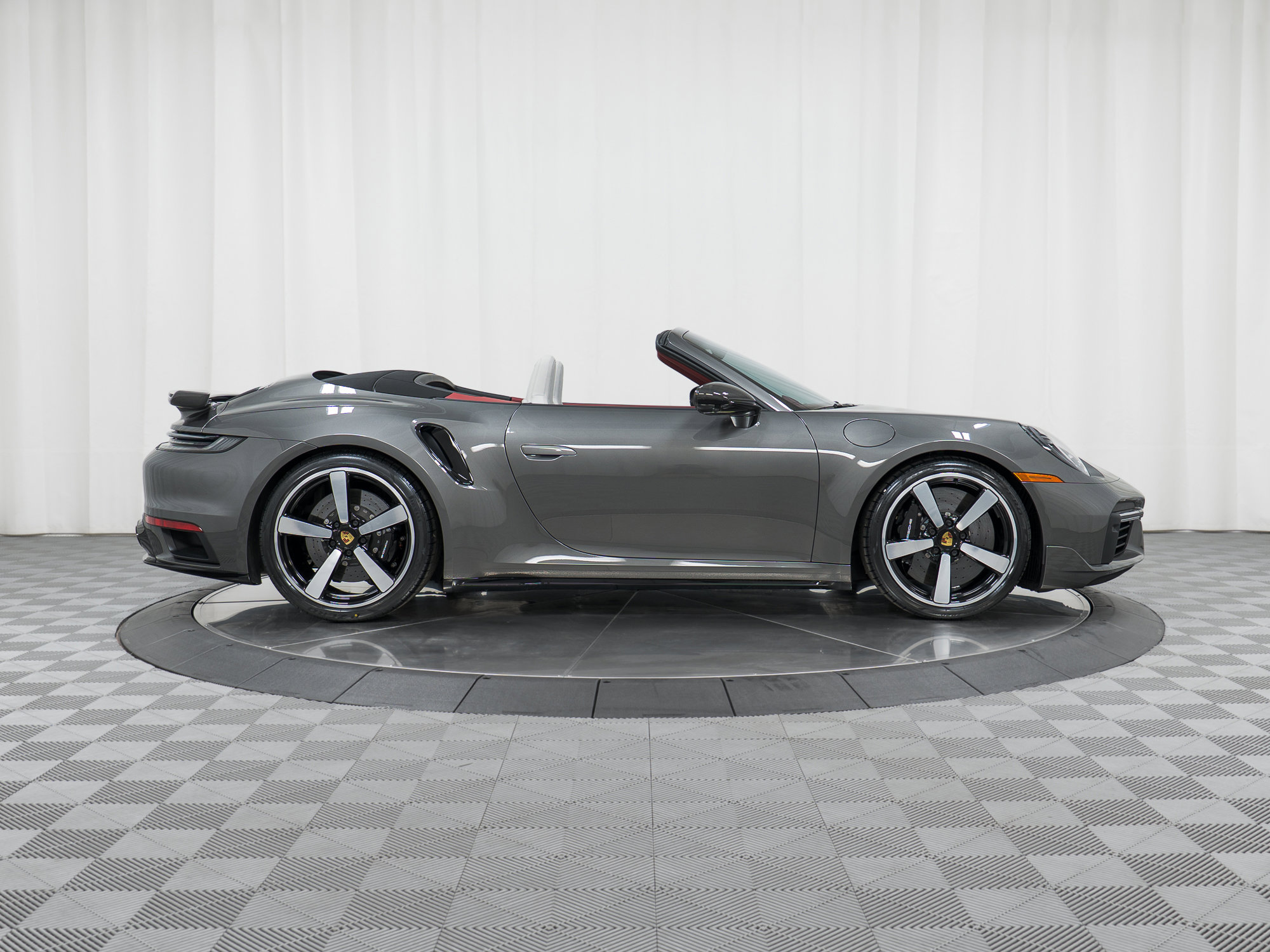 Certified 2022 Porsche 911 Turbo S AWD/4WD image 8