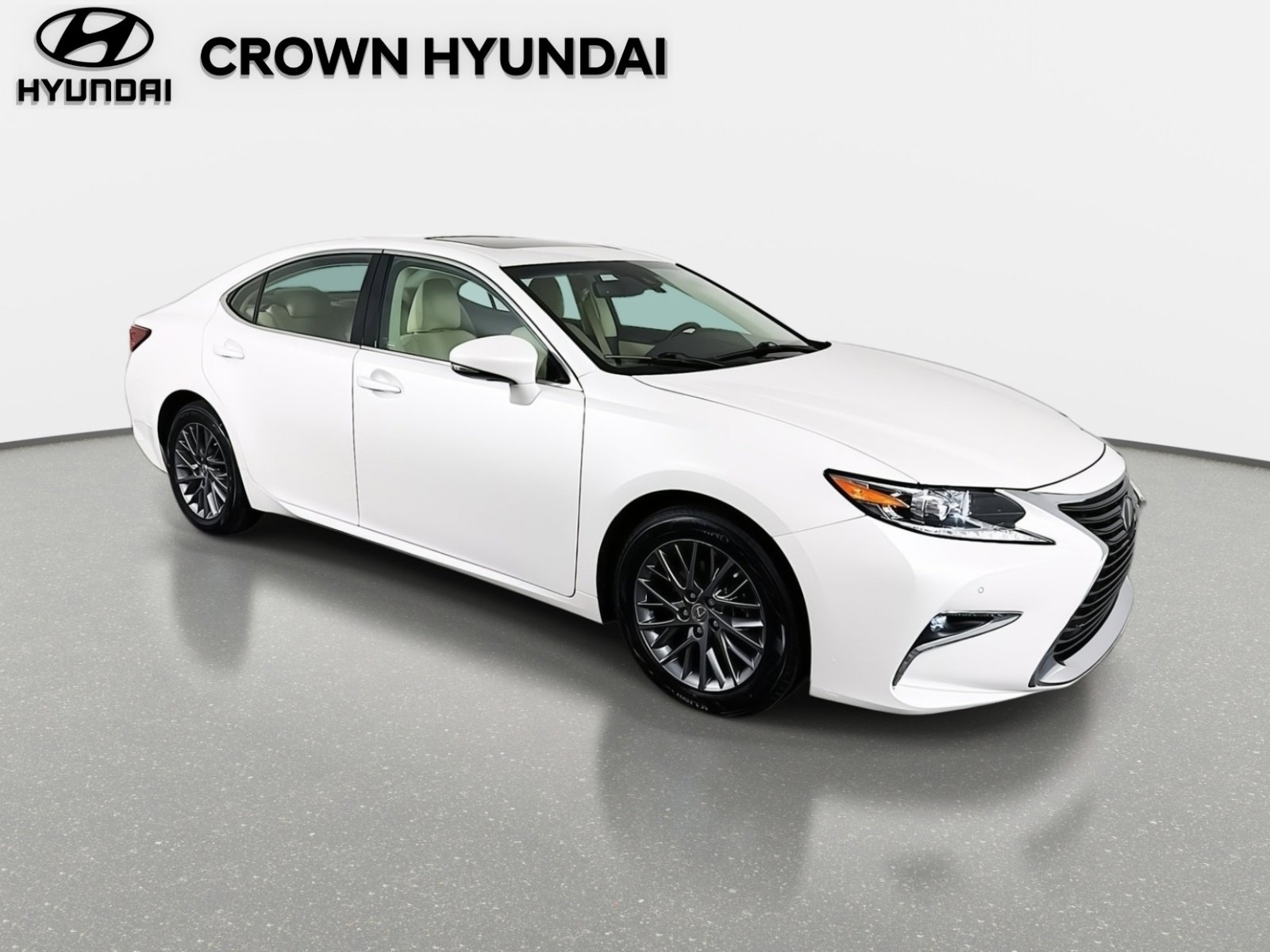 Used 2018 Lexus ES 350 image 4