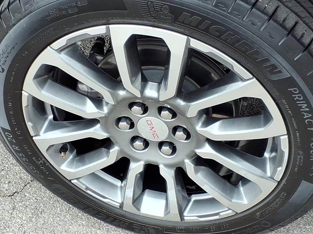 Used 2023 GMC Acadia Denali image 9