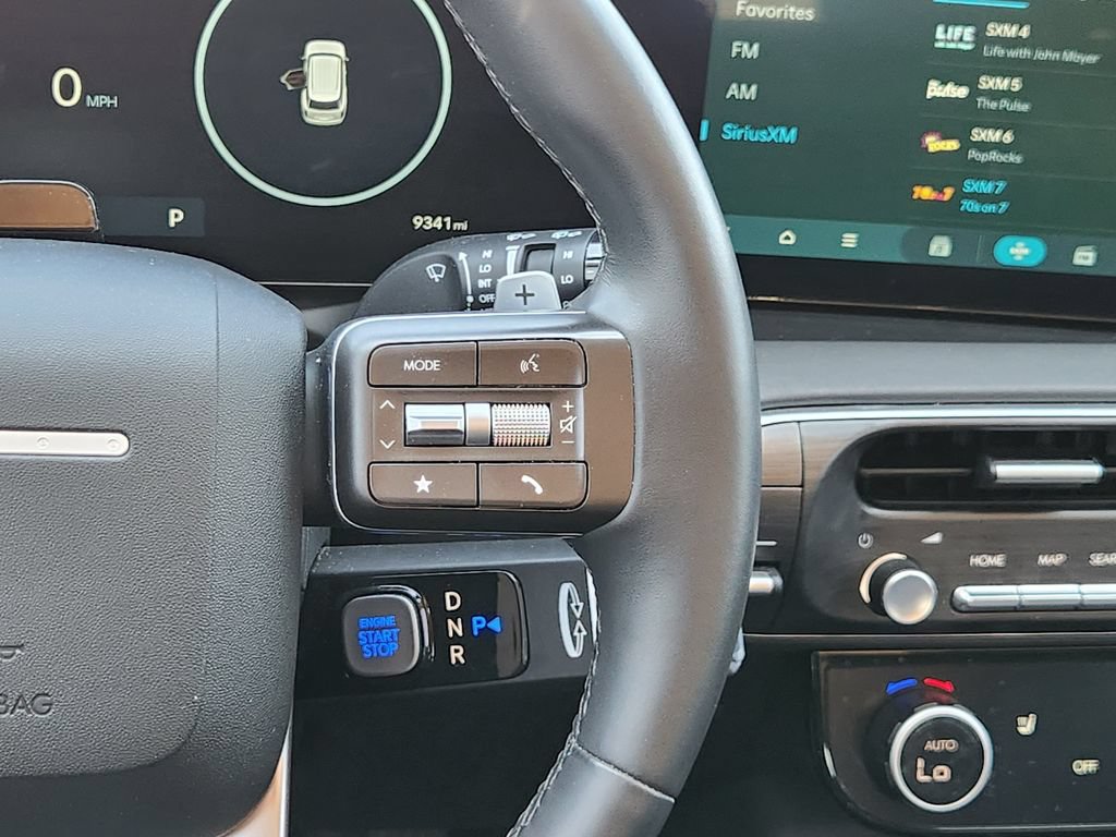 Used 2026 Hyundai Palisade SEL FWD image 29