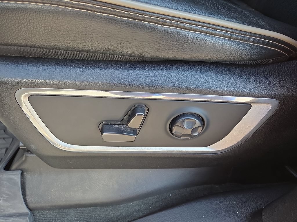Used 2021 RAM 1500 Laramie RWD image 23
