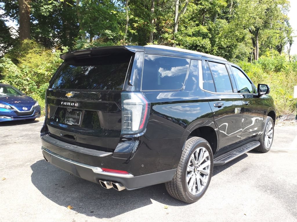 Used 2025 Chevrolet Tahoe High Country AWD/4WD image 7