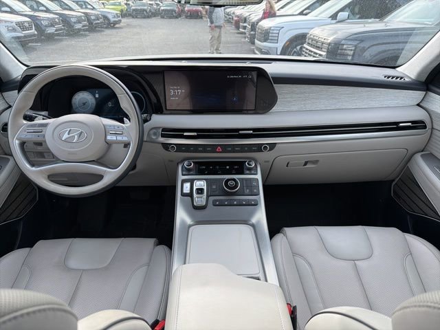 Used 2024 Hyundai Palisade Calligraphy image 28