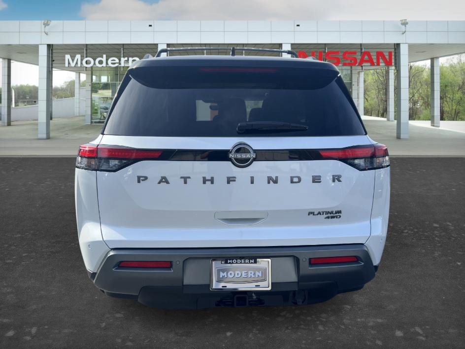 New 2026 Nissan Pathfinder Platinum image 4