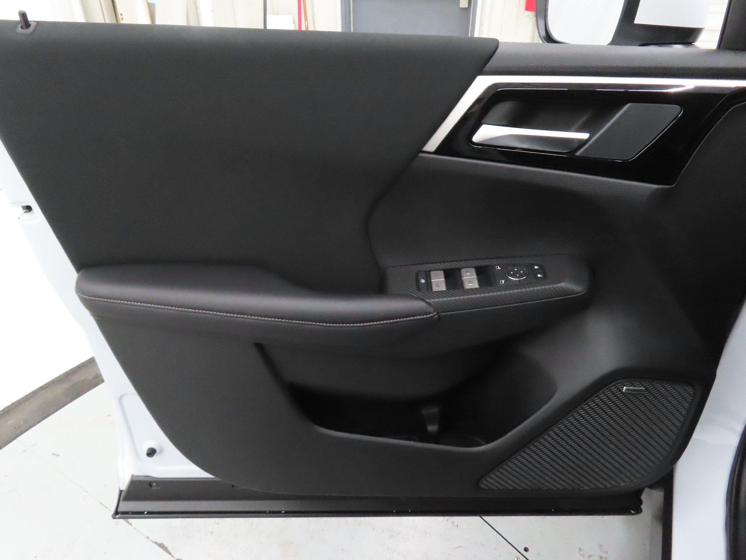 New 2026 Mitsubishi Outlander ES AWD/4WD image 10
