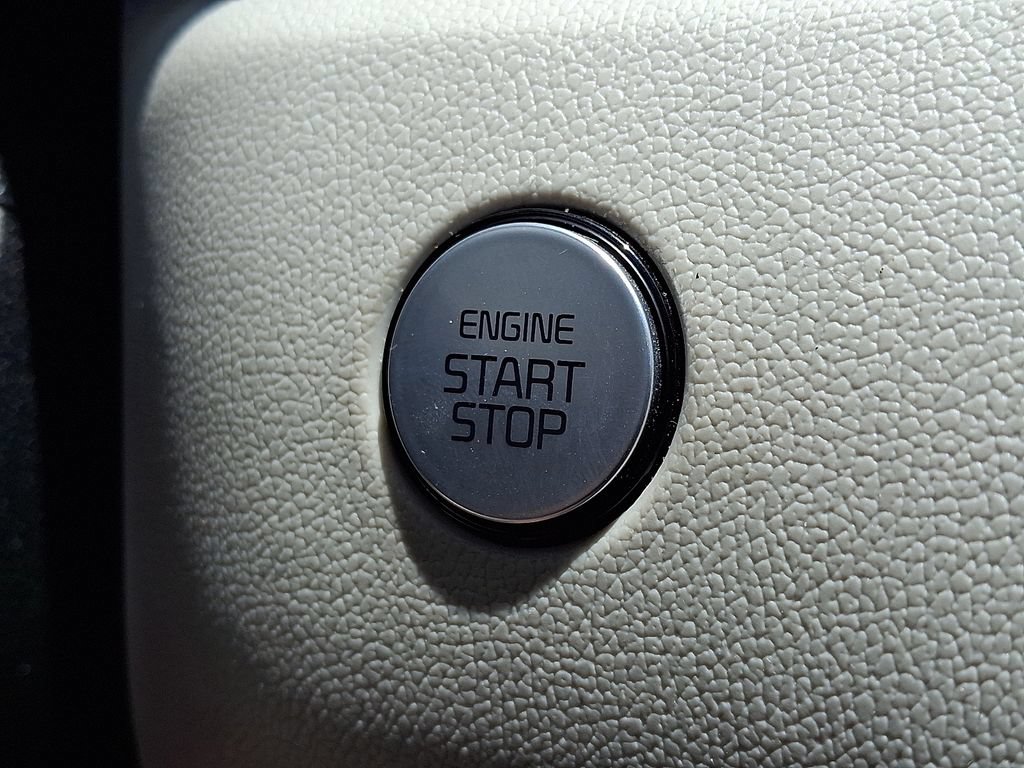 Used 2023 Kia Sorento SX Prestige w/ Panoramic Sunroof Package AWD/4WD image 29