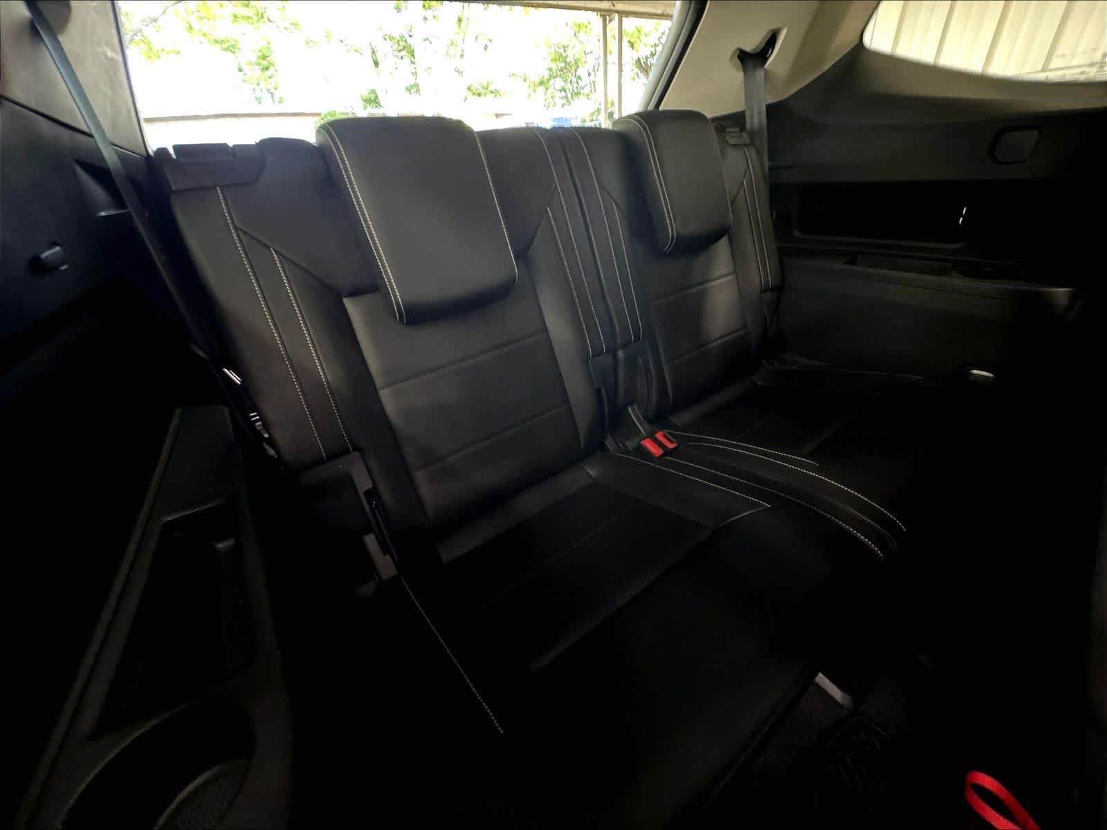 Used 2023 Volkswagen Atlas SE FWD image 29