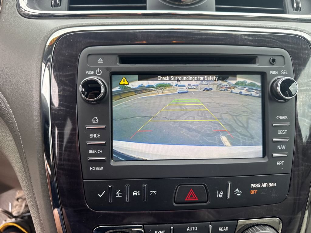 Used 2016 Buick Enclave Premium w/ Experience Buick Package FWD image 25