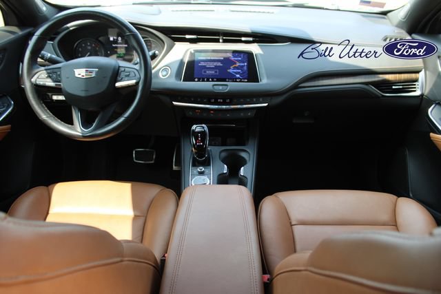 Used 2023 Cadillac XT4 Sport FWD image 16