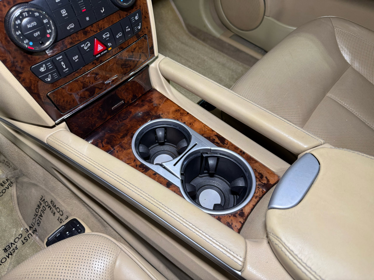 Used 2010 Mercedes-Benz GL 550 4MATIC image 17