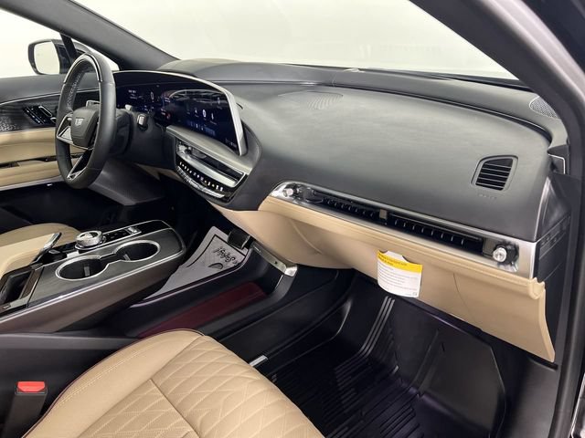 Used 2026 Cadillac Lyriq Signature Luxury w/ Nappa Leather Package AWD/4WD image 29