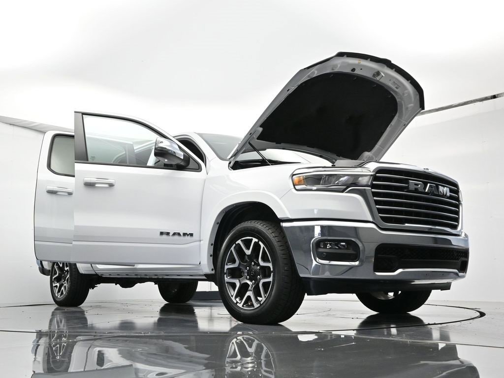 Used 2025 RAM 1500 Laramie image 50