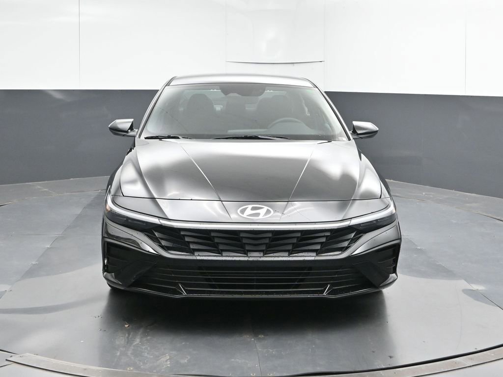 New 2026 Hyundai Elantra Sport FWD image 8