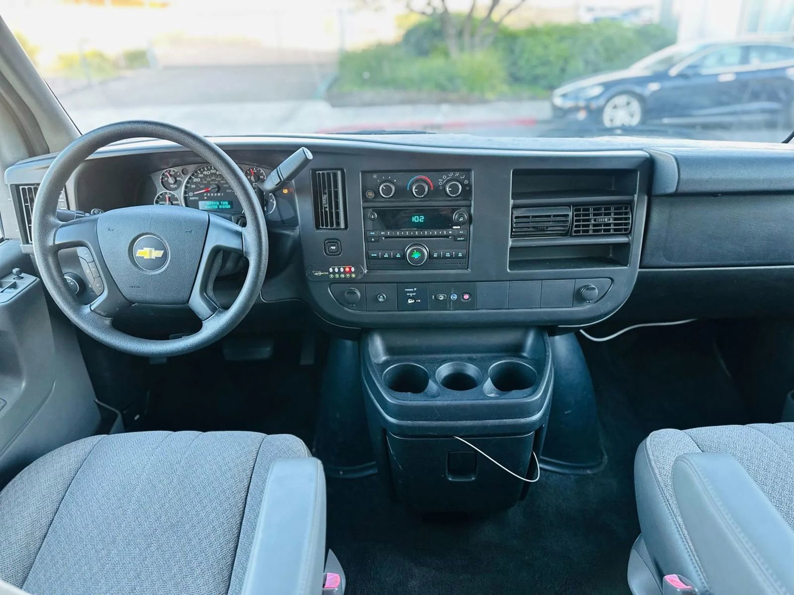 Used 2014 Chevrolet Express 2500 LT w/ LT Preferred Equipment Group RWD image 16