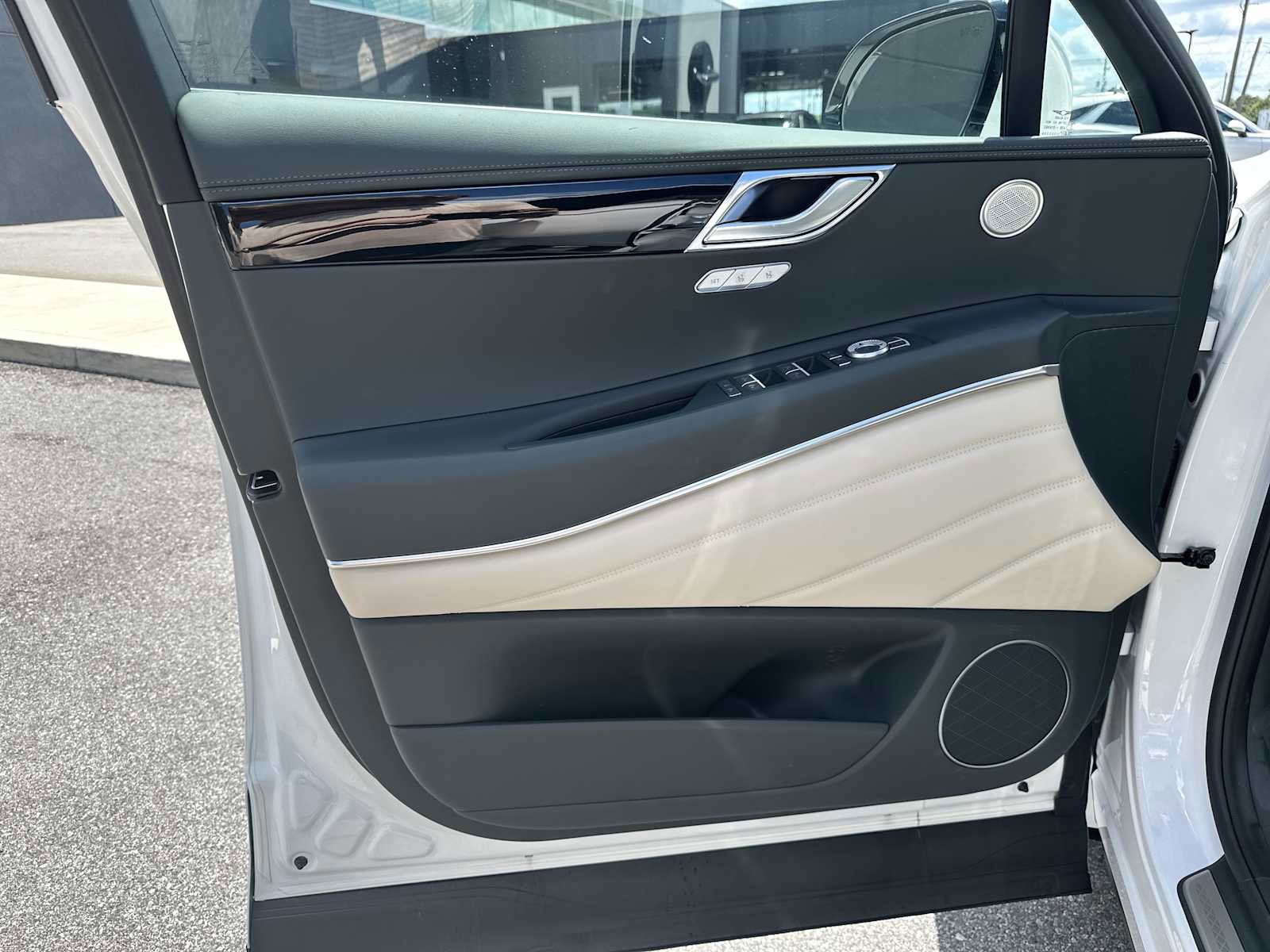 New 2026 Genesis GV80 2.5T AWD/4WD image 14