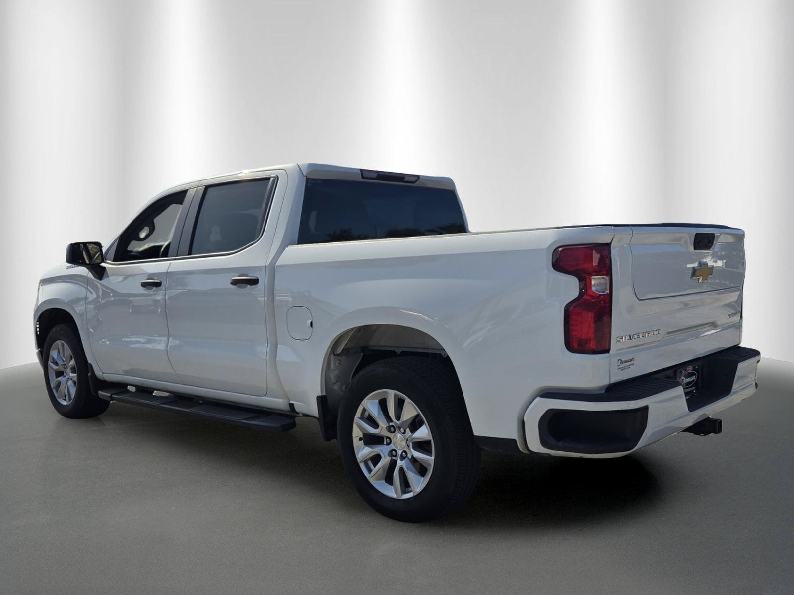 Used 2023 Chevrolet Silverado 1500 Custom RWD image 5