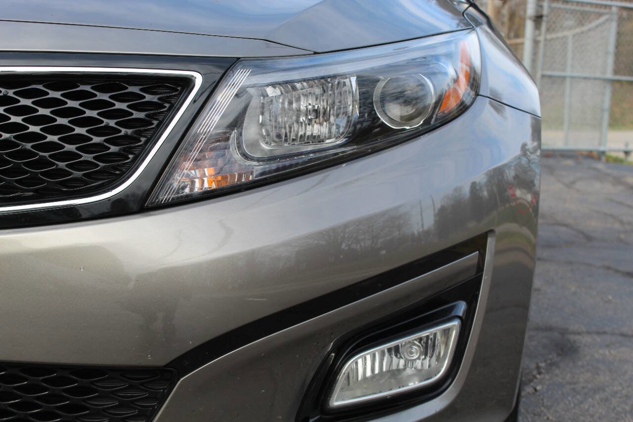 Used 2015 Kia Optima LX image 13