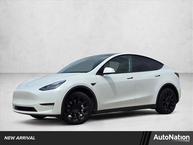 Used 2021 Tesla Model Y Long Range AWD/4WD image 1