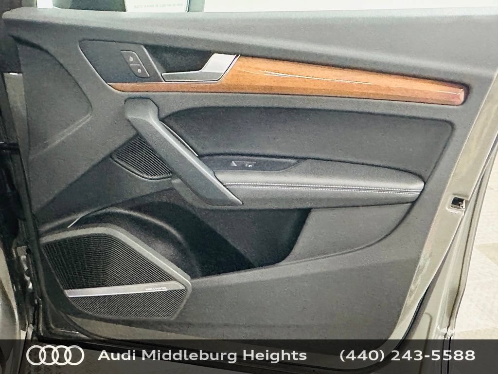 Certified 2023 Audi Q5 2.0T Premium Plus w/ Premium Plus Package AWD/4WD image 31