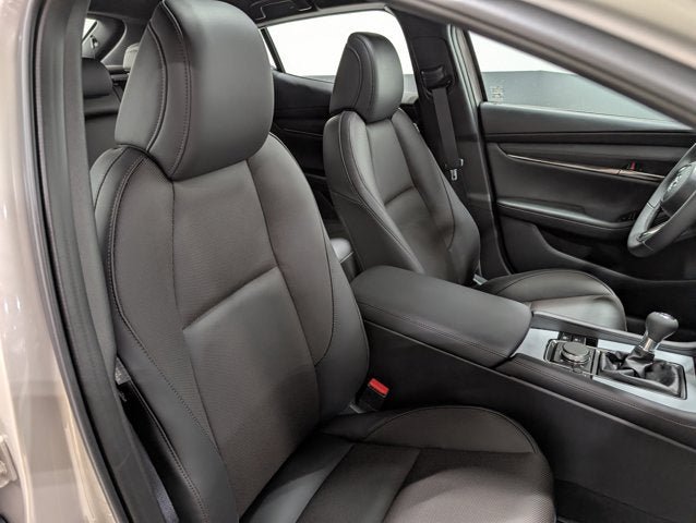 New 2026 MAZDA MAZDA3 2.5 S Hatchback w/ Premium Pkg FWD image 16