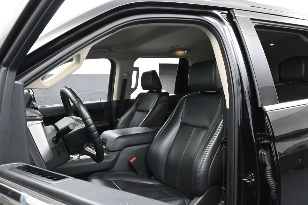 Used 2024 Ford Expedition Max XLT RWD image 10