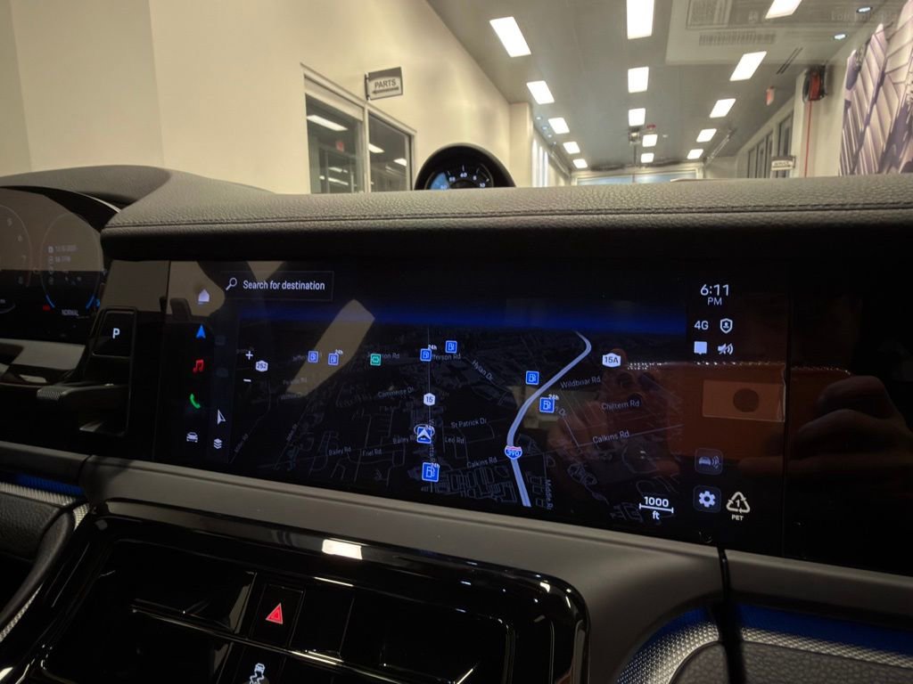New 2026 Porsche Panamera 4 image 18
