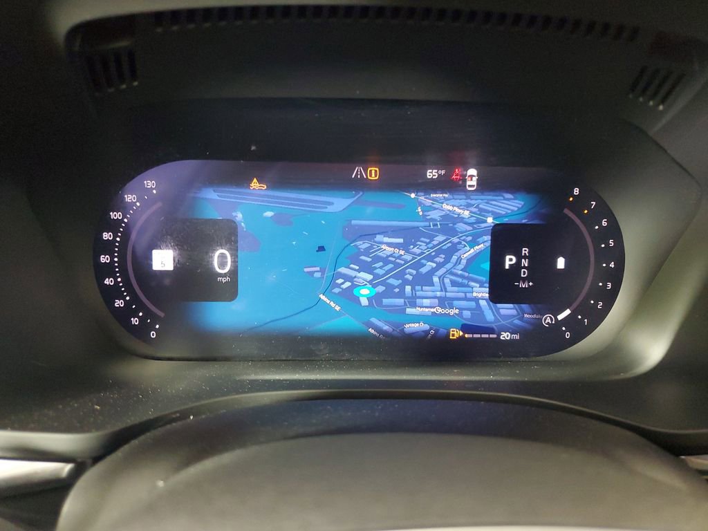 Certified 2024 Volvo XC60 B5 Plus w/ Protection Package Premier AWD/4WD image 27